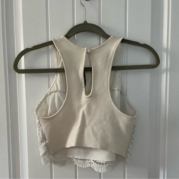 Solemio Los Angeles; White; Cropped Tank; Flower Lace; Women’s Small - Picture 2 of 2